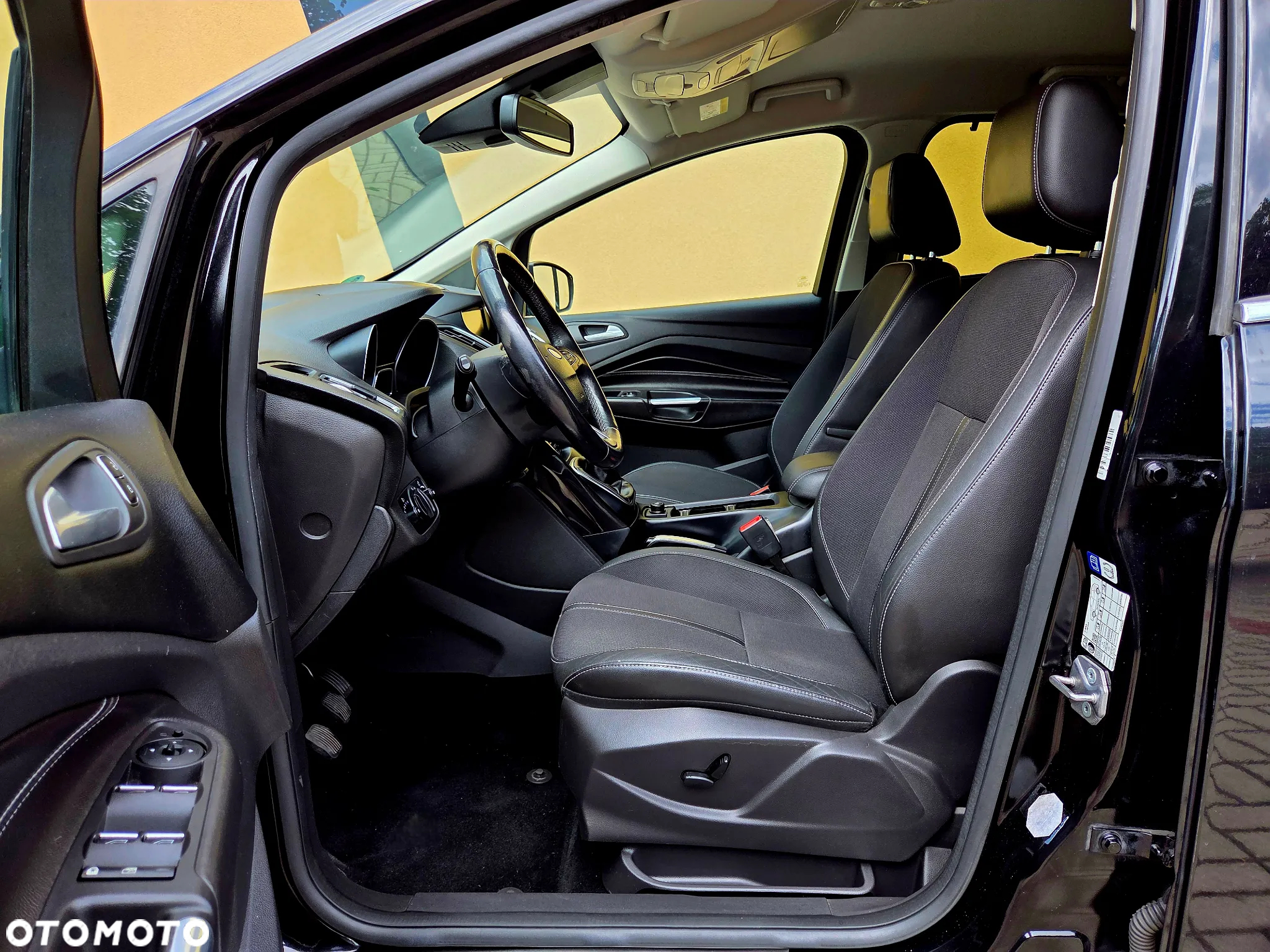Ford C-MAX 2.0 TDCi Start-Stop-System Titanium - 11