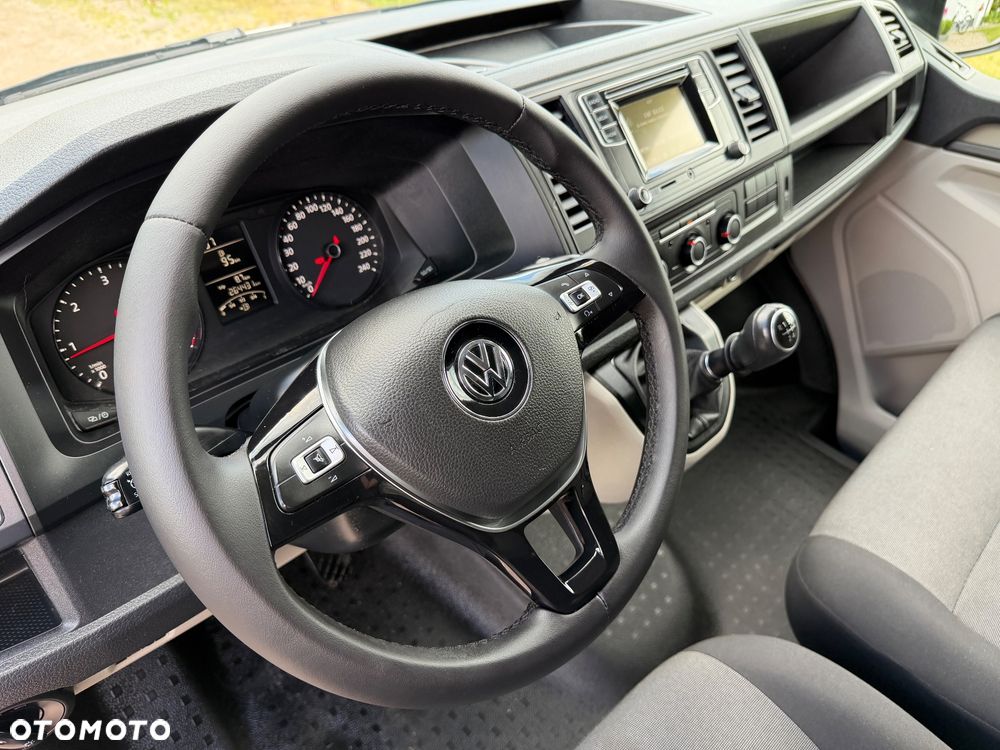 Volkswagen Transporter T6 - 22