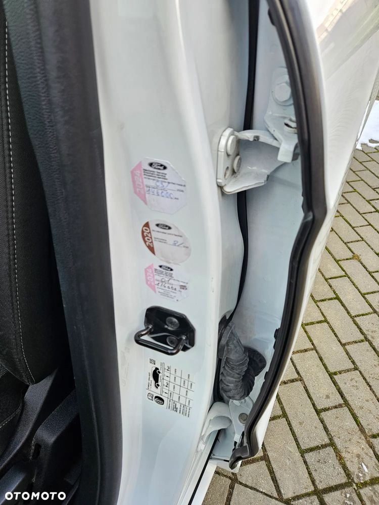 Ford S-Max 2.0 EcoBlue TITANIUM - 34