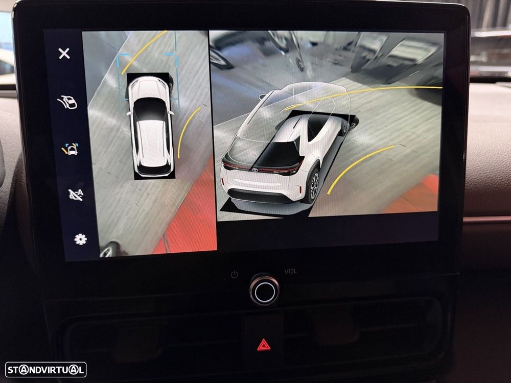 Toyota Yaris Cross 1.5 HDF Premiere Edition - 10