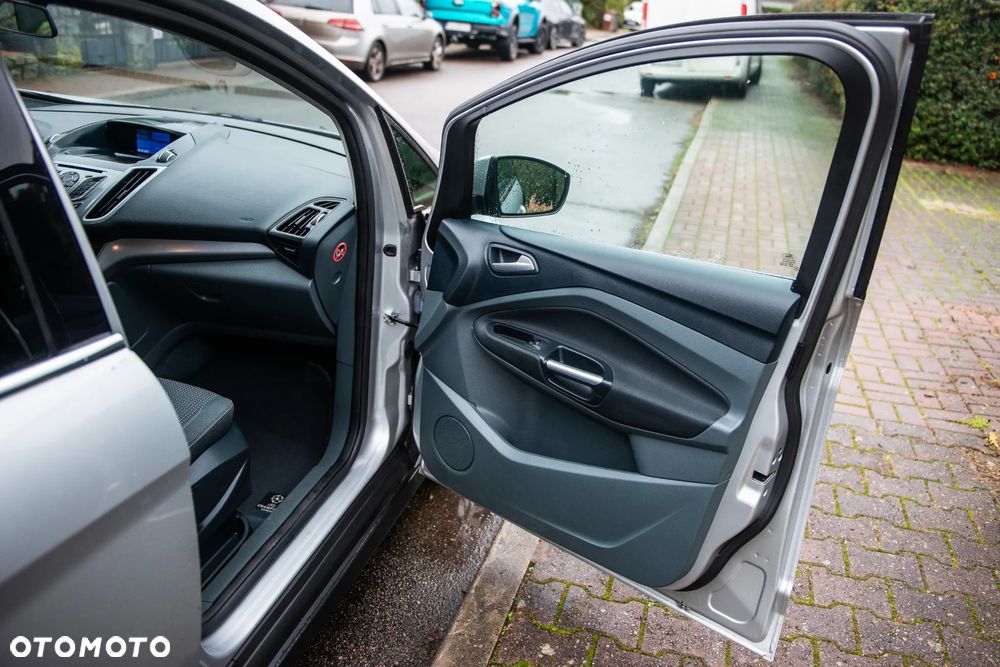 Ford C-MAX 1.6 TDCi Start-Stop-System Champions Edition - 25