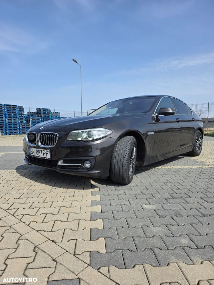 BMW Seria 5 520d xDrive AT - 1