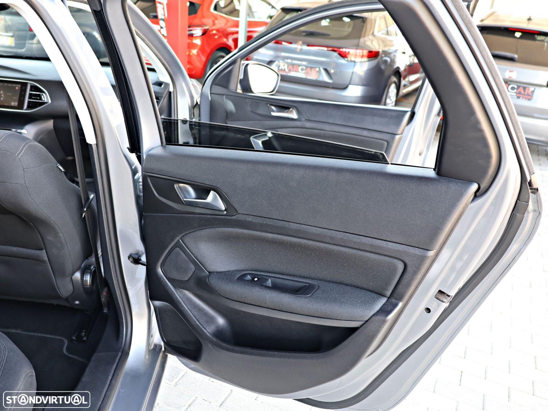 Peugeot 308 SW BlueHDi 120 Stop & Start Active - 39