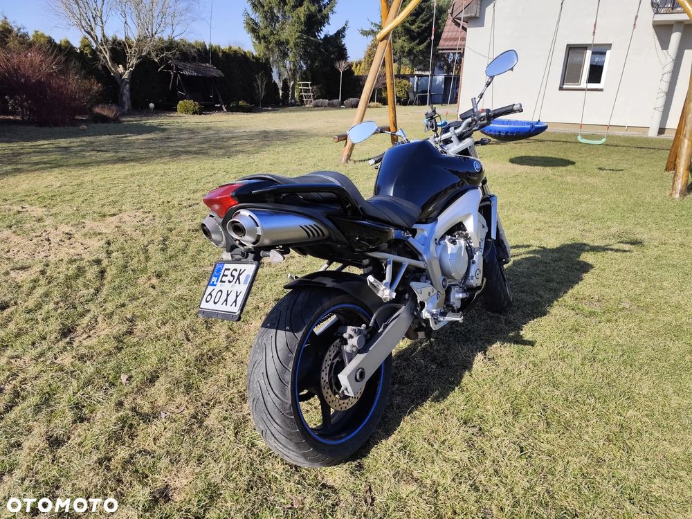 Yamaha FZ6 - 5
