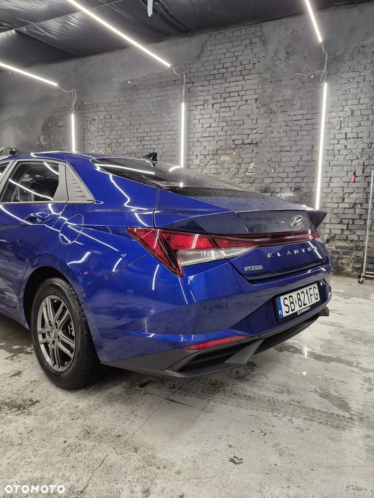 Hyundai Elantra 1.6 Modern - 12