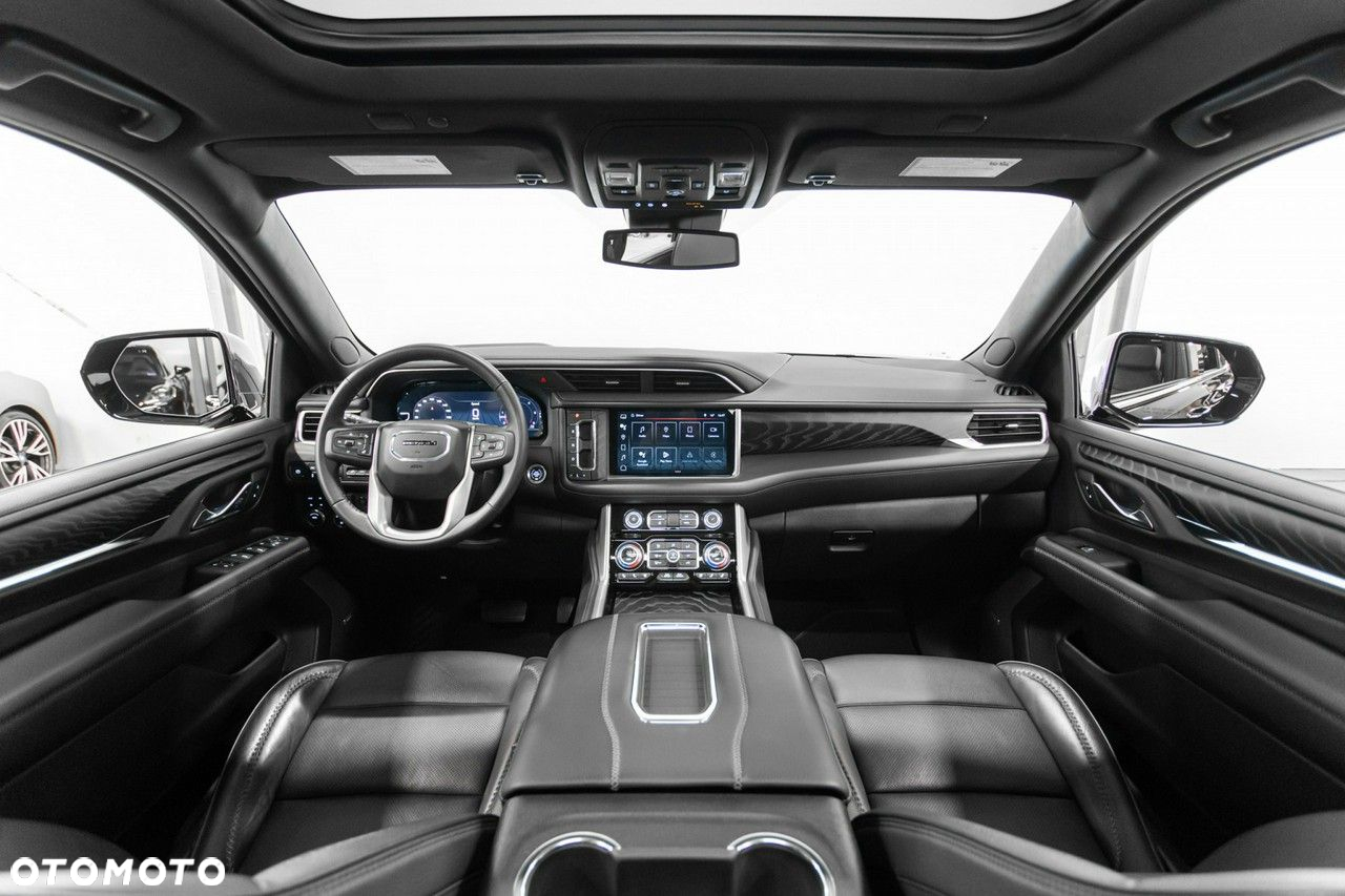 GMC Yukon - 17