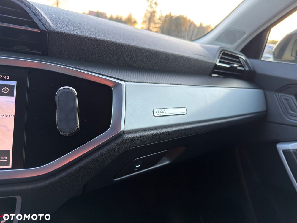 Audi Q3 35 TFSI S tronic S line - 34