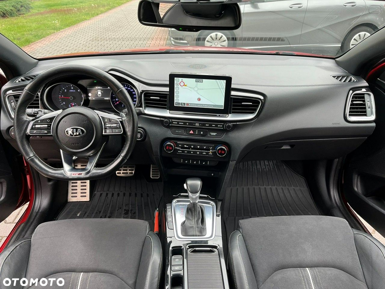 Kia ProCeed - 9