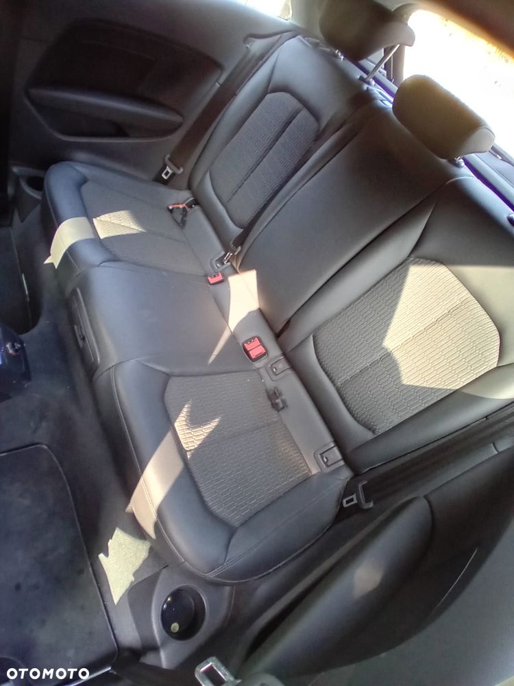 Audi A3 3-drzwiowe 2.0 TDI - 8