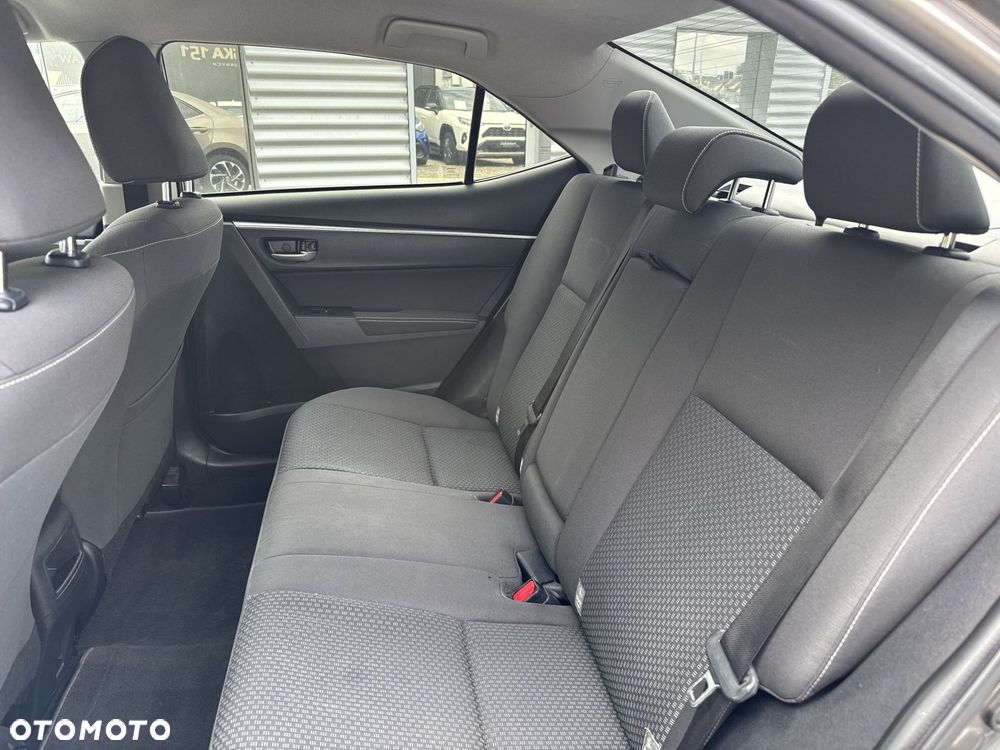 Toyota Corolla 1.6 Comfort - 14