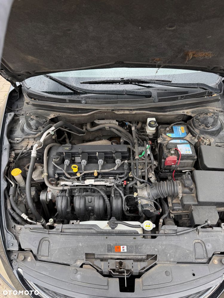 Mazda 6 2.0 Exclusive + - 15