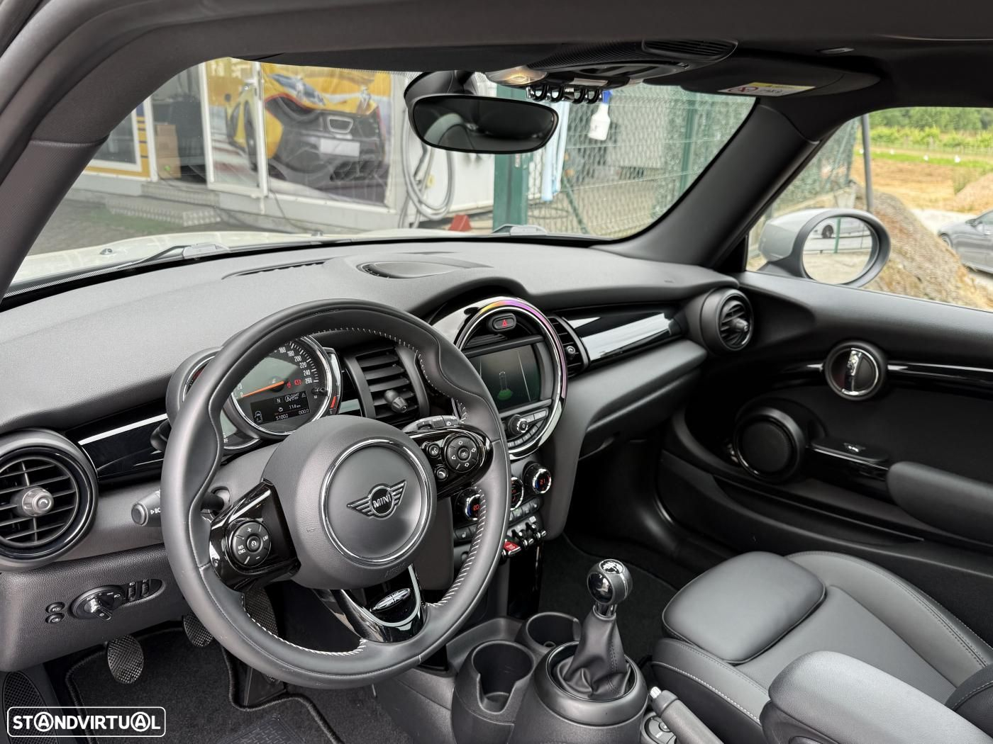 MINI 3 Portas One Sport Edition - 19
