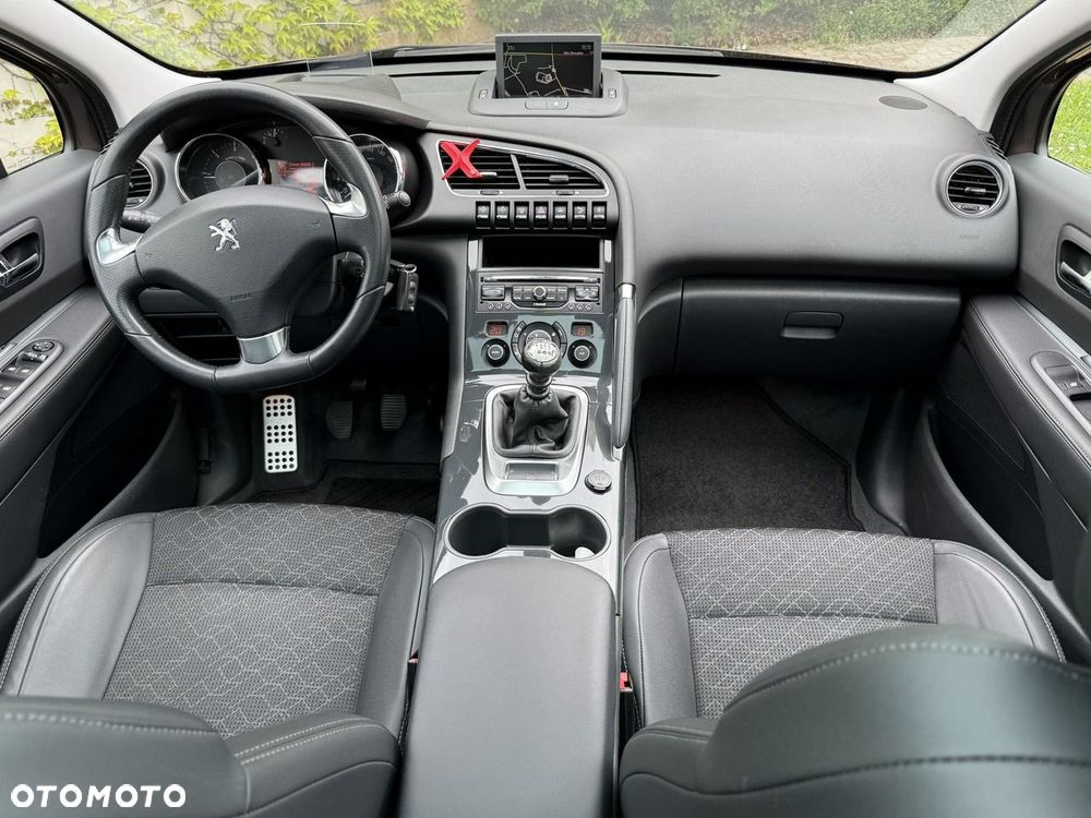 Peugeot 3008 2.0 HDi Allure - 17
