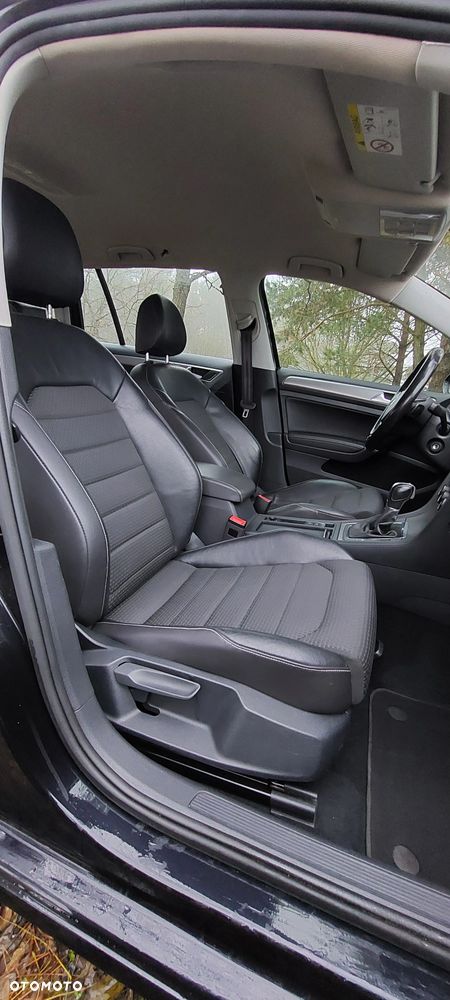 Volkswagen Golf - 15