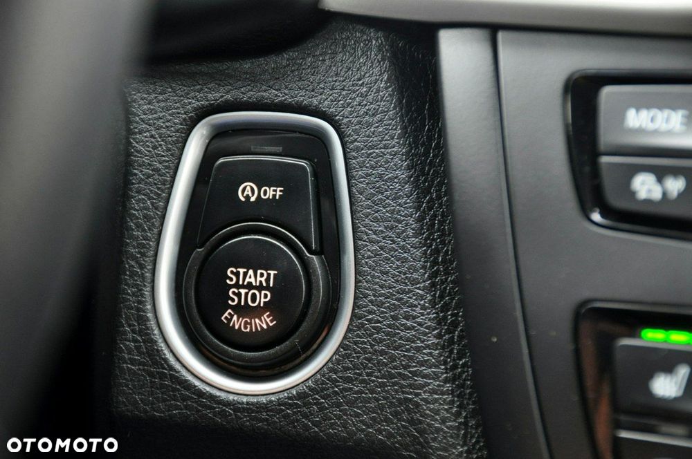 BMW Seria 3 - 36