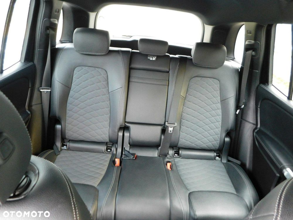 Mercedes-Benz GLB 200 d Progressive 8G-DCT - 5