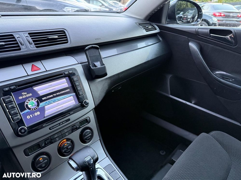 Volkswagen Passat - 10