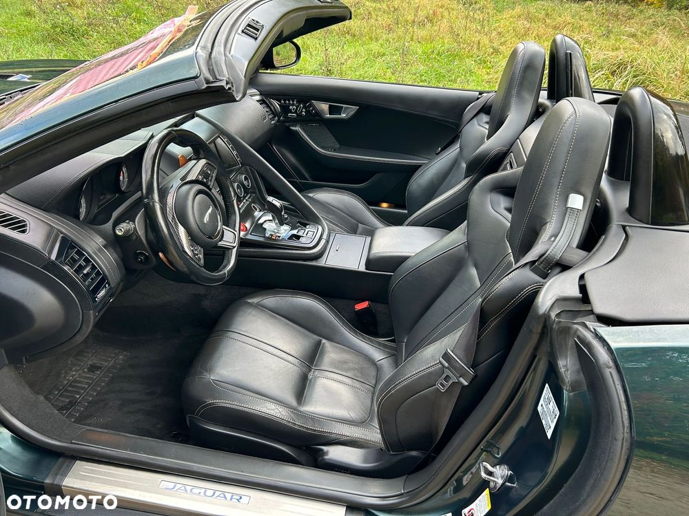 Jaguar F-Type V8 Cabriolet S - 6