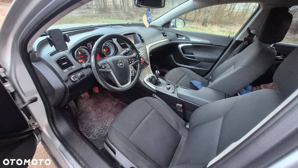 Opel Insignia 2.0 CDTI - 15