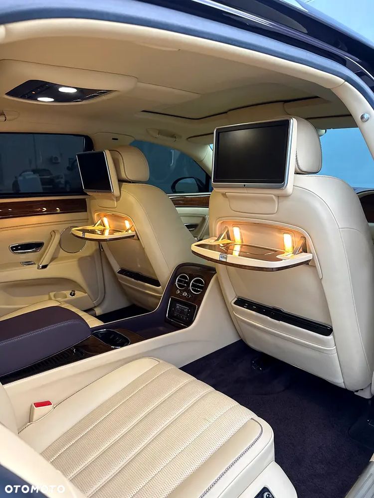 Bentley Flying Spur - 13