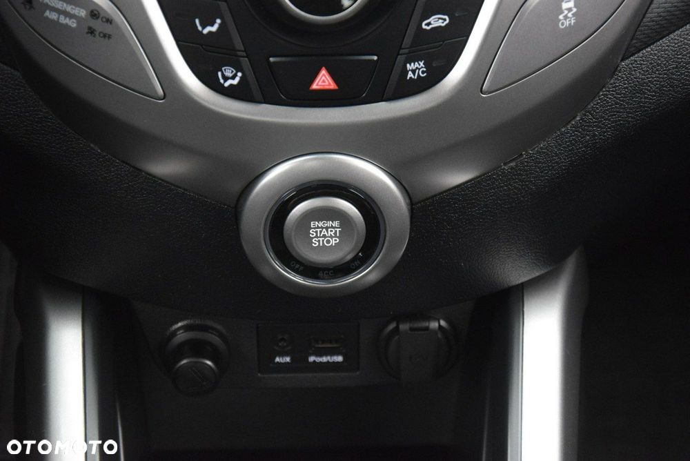 Hyundai Veloster 1.6 Style - 28