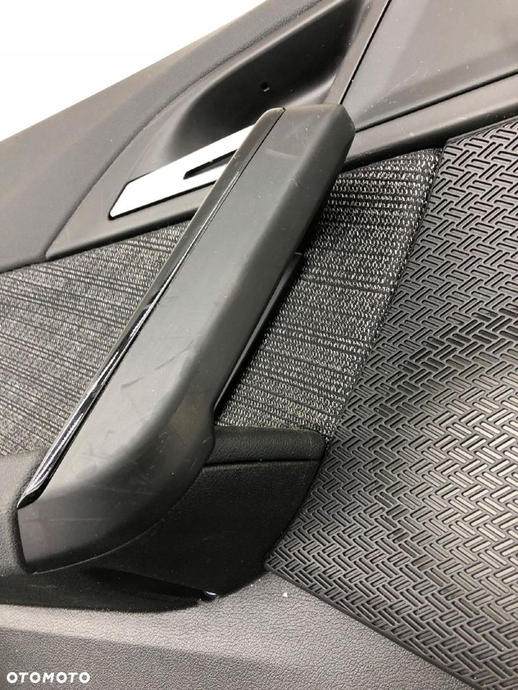 BMW X1 U11 LEWY BOCZEK TYLNYCH DRZWI TAPICERKA PIANO BLACK F015122 - 5