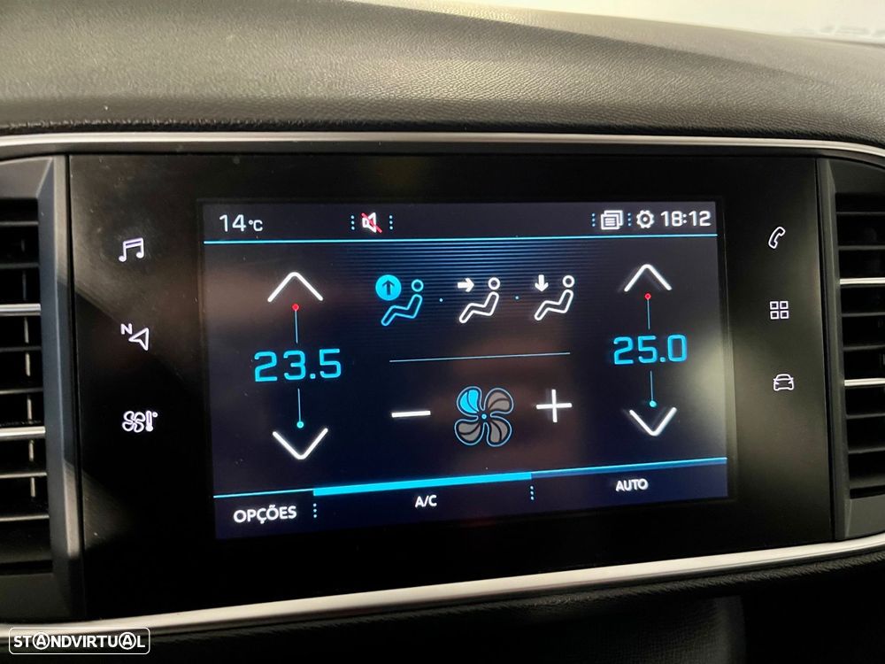 Peugeot 308 SW 1.2 PureTech Style J17 - 20