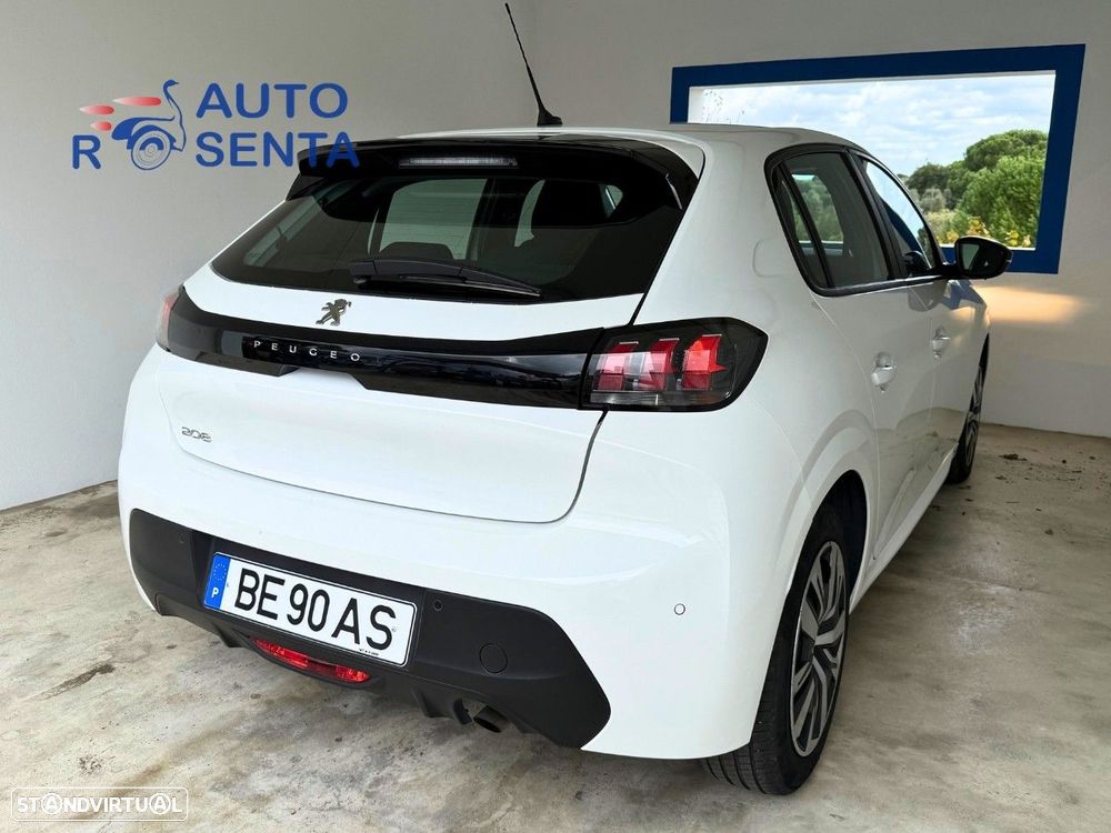 Peugeot 208 1.2 PureTech Active - 4