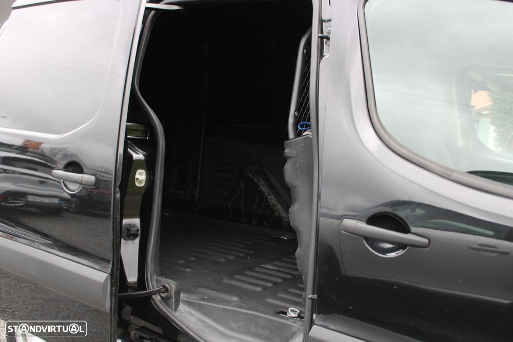 Peugeot Partner 1.6 BlueHDi XL Longa - 15