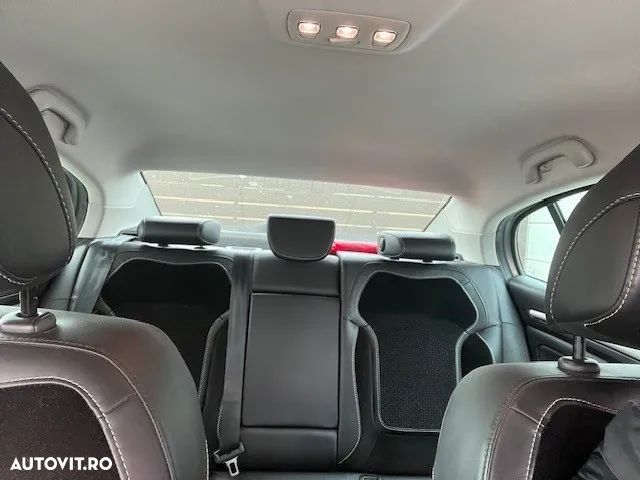Renault Megane Energy dCi Intens - 6