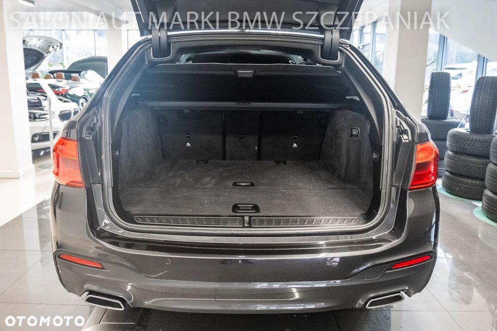 BMW Seria 5 530d xDrive M Sport sport - 27