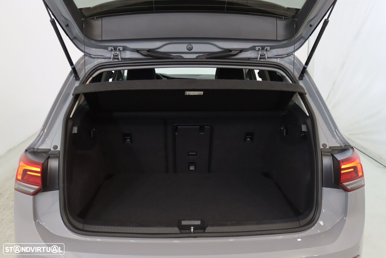 VW Golf 1.0 TSI Life - 9