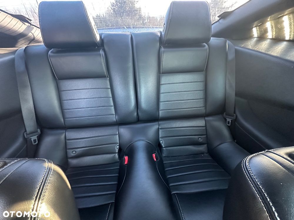 Ford Mustang 3.7 V6 Premium - 9