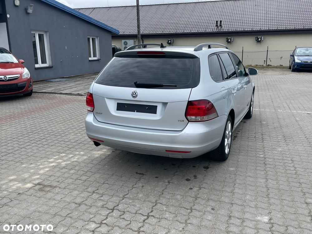 Volkswagen Golf 1.6 TDI DPF Trendline - 17