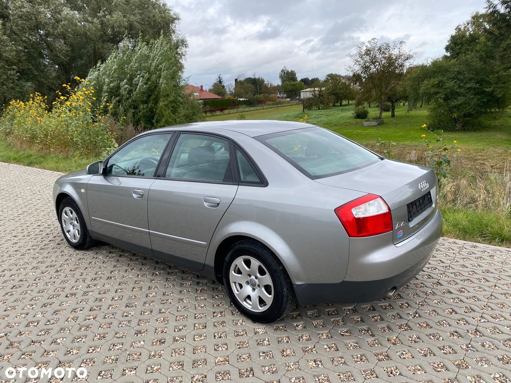 Audi A4 - 4