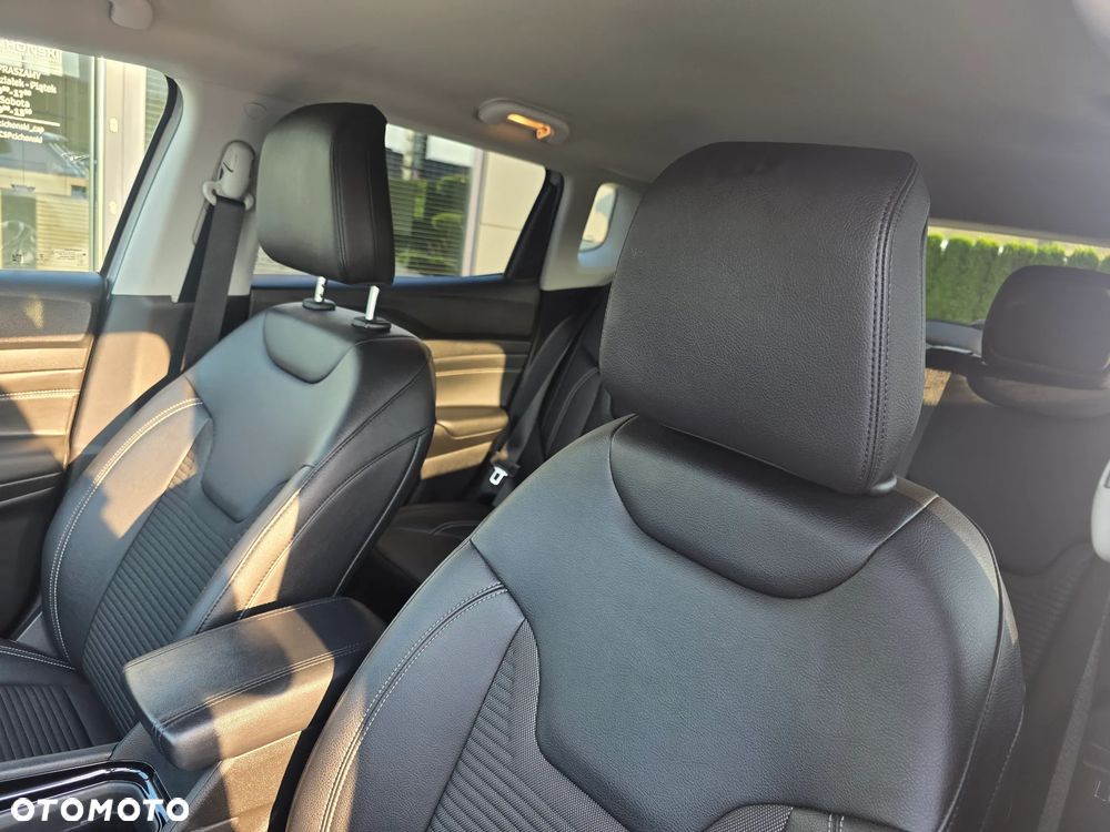 Jeep Compass 1.5 T4 mHEV Limited FWD S&S DCT - 30