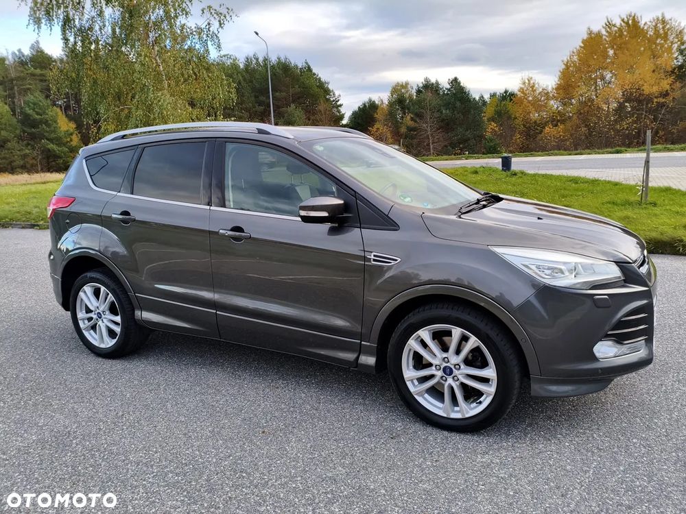 Ford Kuga - 1