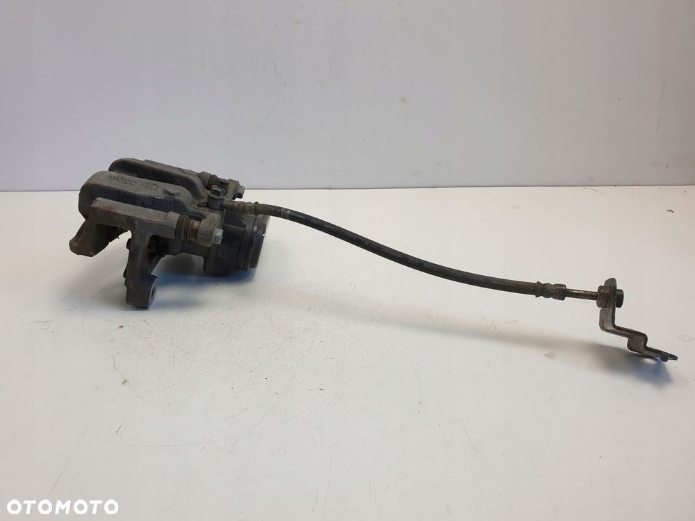 Santa Fe IV 2.2 CRDI LEWY TYLNY ZACISH HAMULCOWY - 3