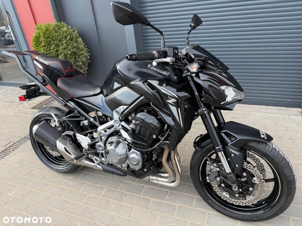 Kawasaki Z 900 - 12
