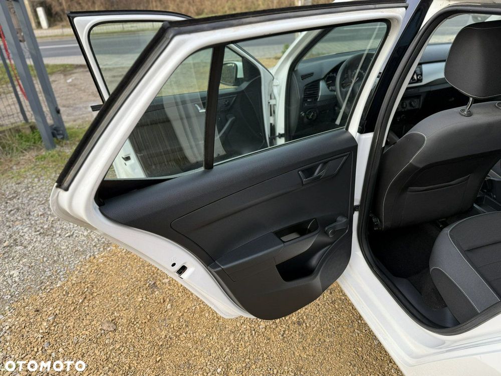Skoda Fabia - 15