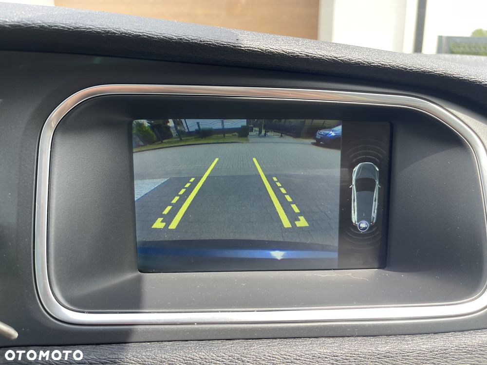 Volvo V40 D4 Drive-E Ocean Race - 29