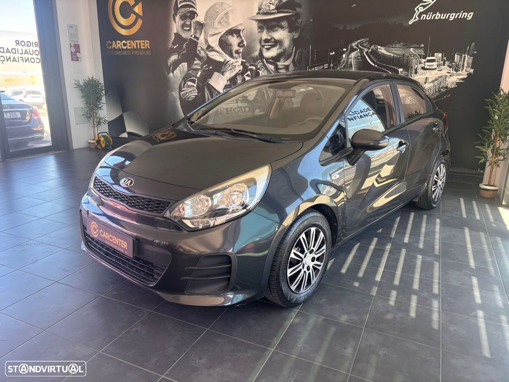 Kia Rio 1.1 CRDi EX ISG - 3