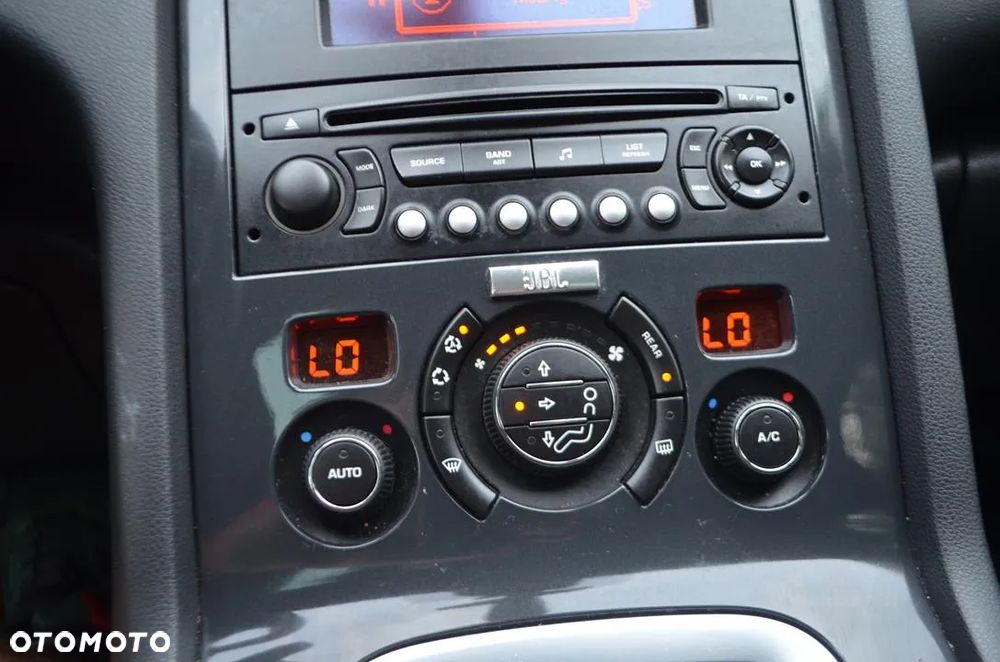 Peugeot 5008 HDI 160 Automatik Active - 26