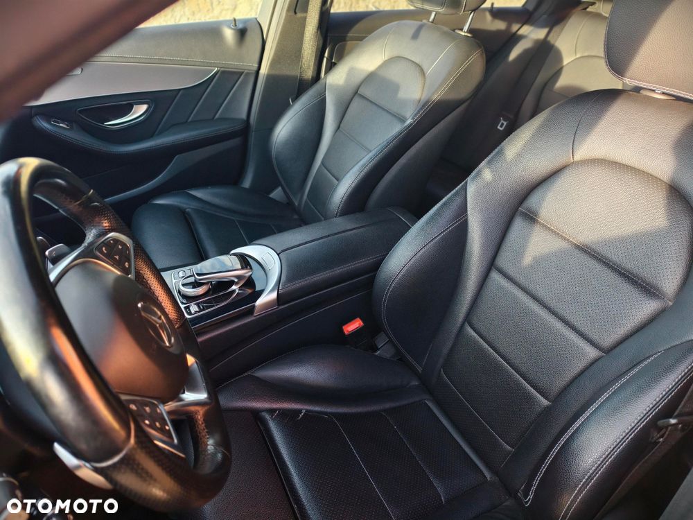 Mercedes-Benz Klasa C 200 7G-TRONIC AMG Line - 14