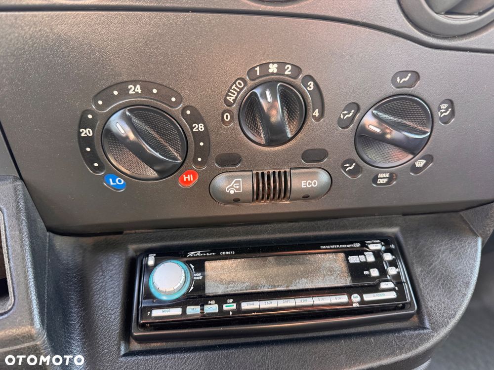 Iveco Daily 35S12 Średni - 19