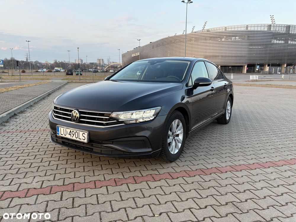 Volkswagen Passat 1.5 TSI EVO Elegance - 2