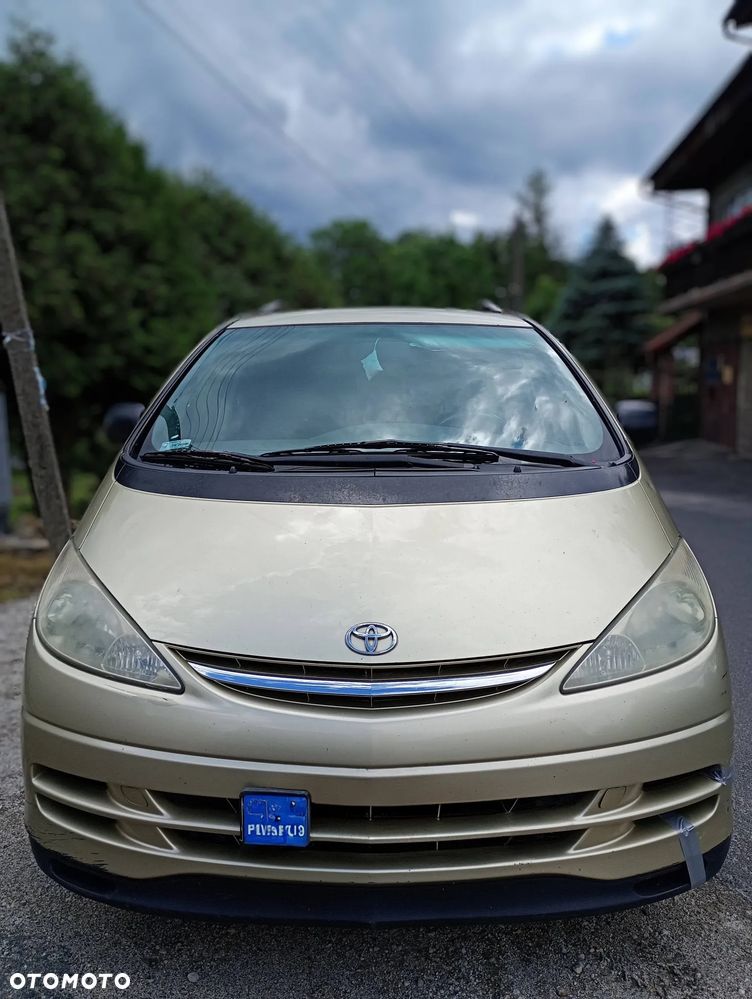 Toyota Previa - 1