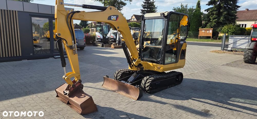Caterpillar <<Minikoparka CAT 302.5 C, rok 2007r, waga 2850kg, z Niemiec!>> - 2