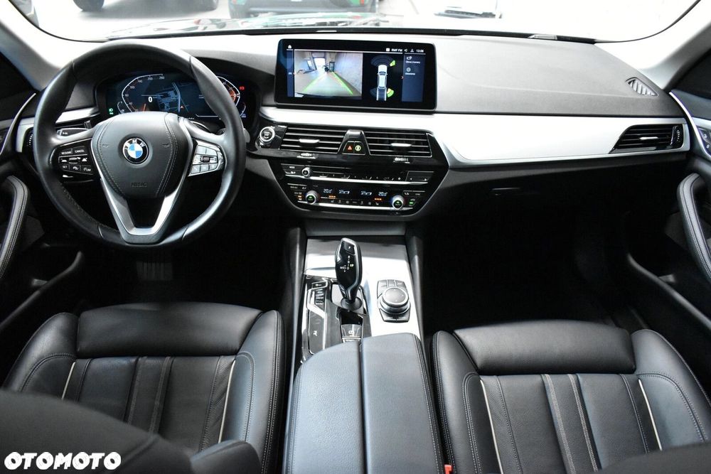 BMW Seria 5 520d xDrive mHEV Luxury Line sport - 11