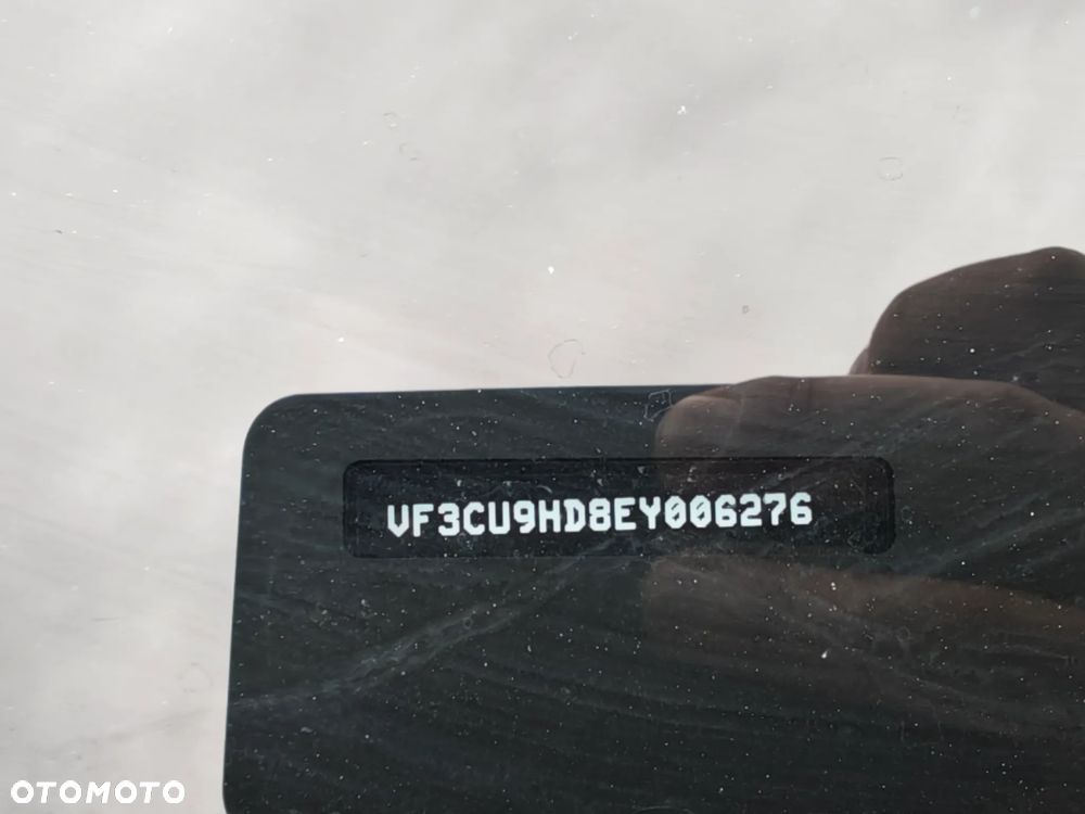 Peugeot 2008 BlueHDi FAP 120 STOP & START Allure - 12